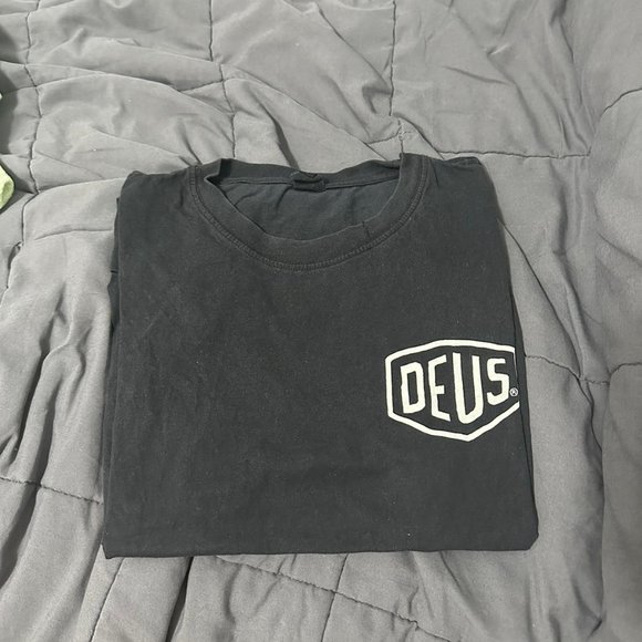 Other - Deus Tshirt